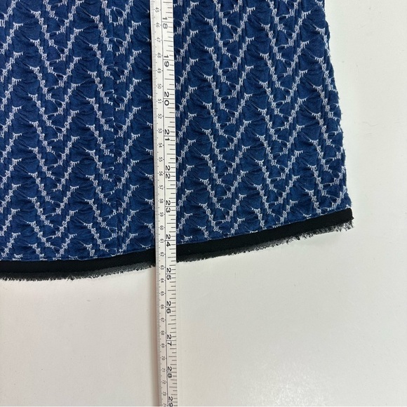 Anthropologie Postmark Sleeveless Blouse Blue Textured Dressy Quilted Size Small - Picture 7 of 8